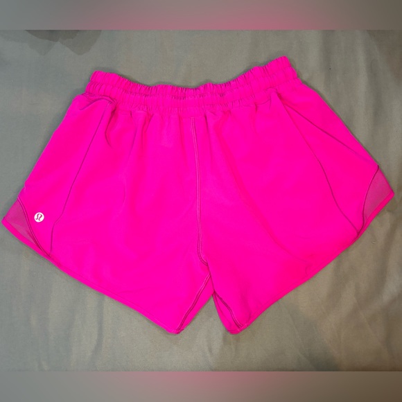 lululemon athletica Pants - Lululemon Pink Hotty Hot 4” Shorts
